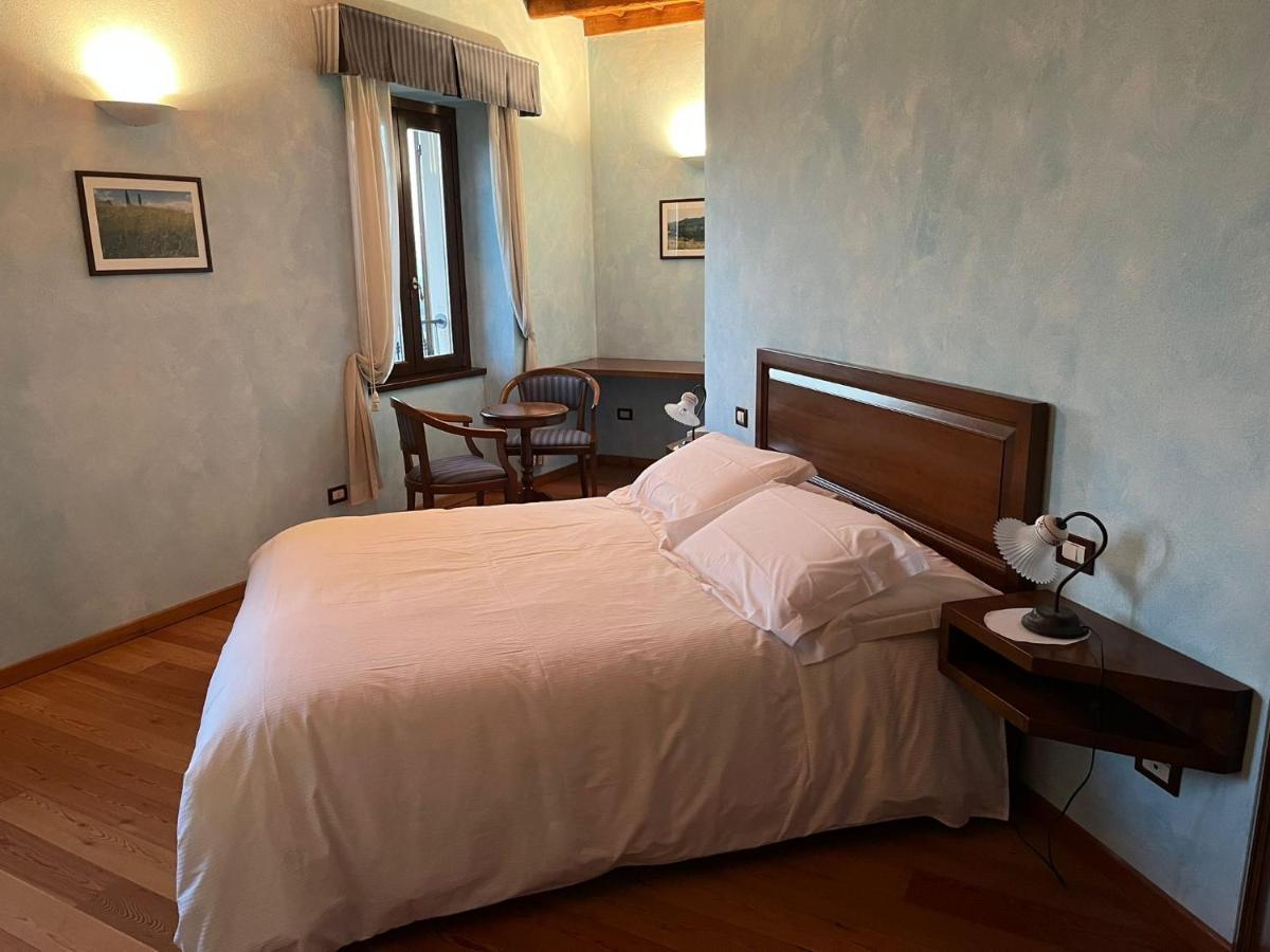 039 Maggioni B&B Montevecchia Esterno foto