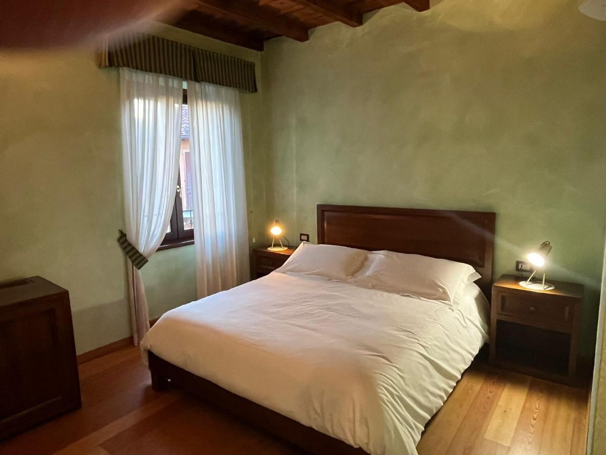 039 Maggioni B&B Montevecchia Esterno foto